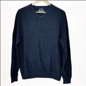 Under Armour | Knit Vneck Navy Sweater